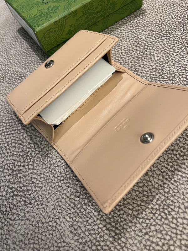 グッチ財布 レプリカ細部ディテール